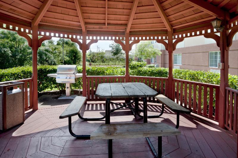 Candlewood Suites Austin-Round Rock By Ihg Exteriör bild